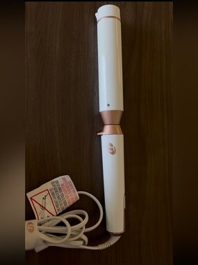 T3 White and Rose Gold Wand